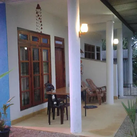 Nature'S Glow Home Stay And Restaurant Ella Exterior foto