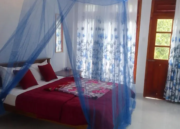 Nature\'S Glow Home Stay And Restaurant